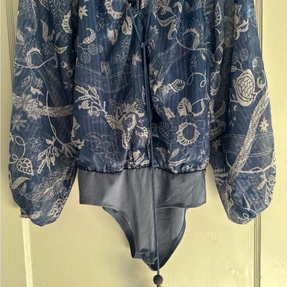 Farm Rio bodysuit size small - Picture 11 of 11